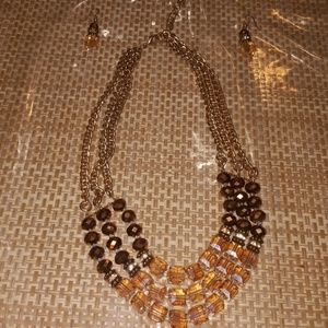 👉STATEMENT NECKLACE👈